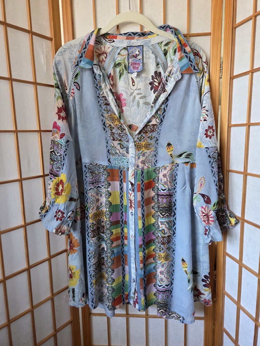 NEW WOMENS JONNY WAS FLORAL 100% SILK 3/4 SLEEVES BUTTONS DOWN TUNIC BLOUSE MED